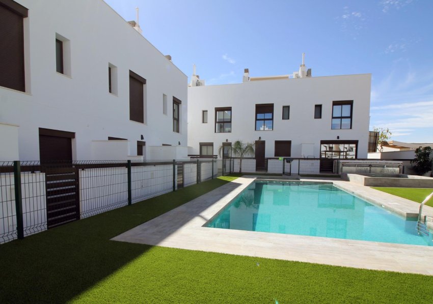 New Build - Town House - Pilar de la Horadada - parque Andromeda